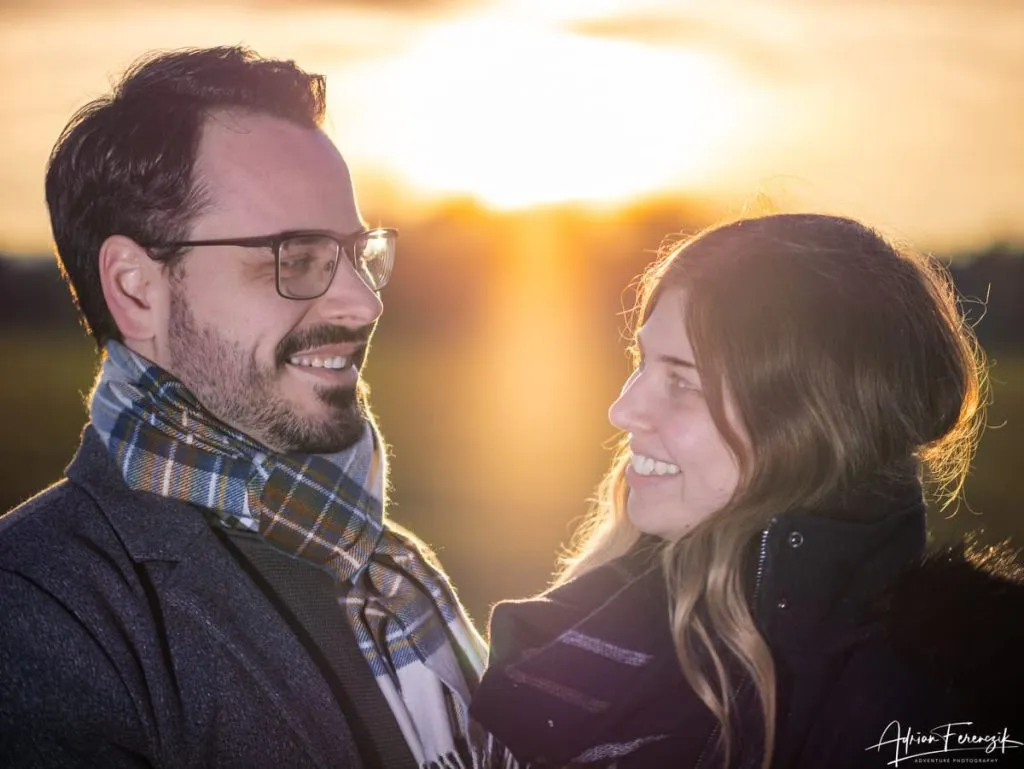 Verlobungsfotos Wiener Neustadt im Akademiepark